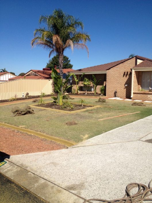 concrete lawn edging Perth